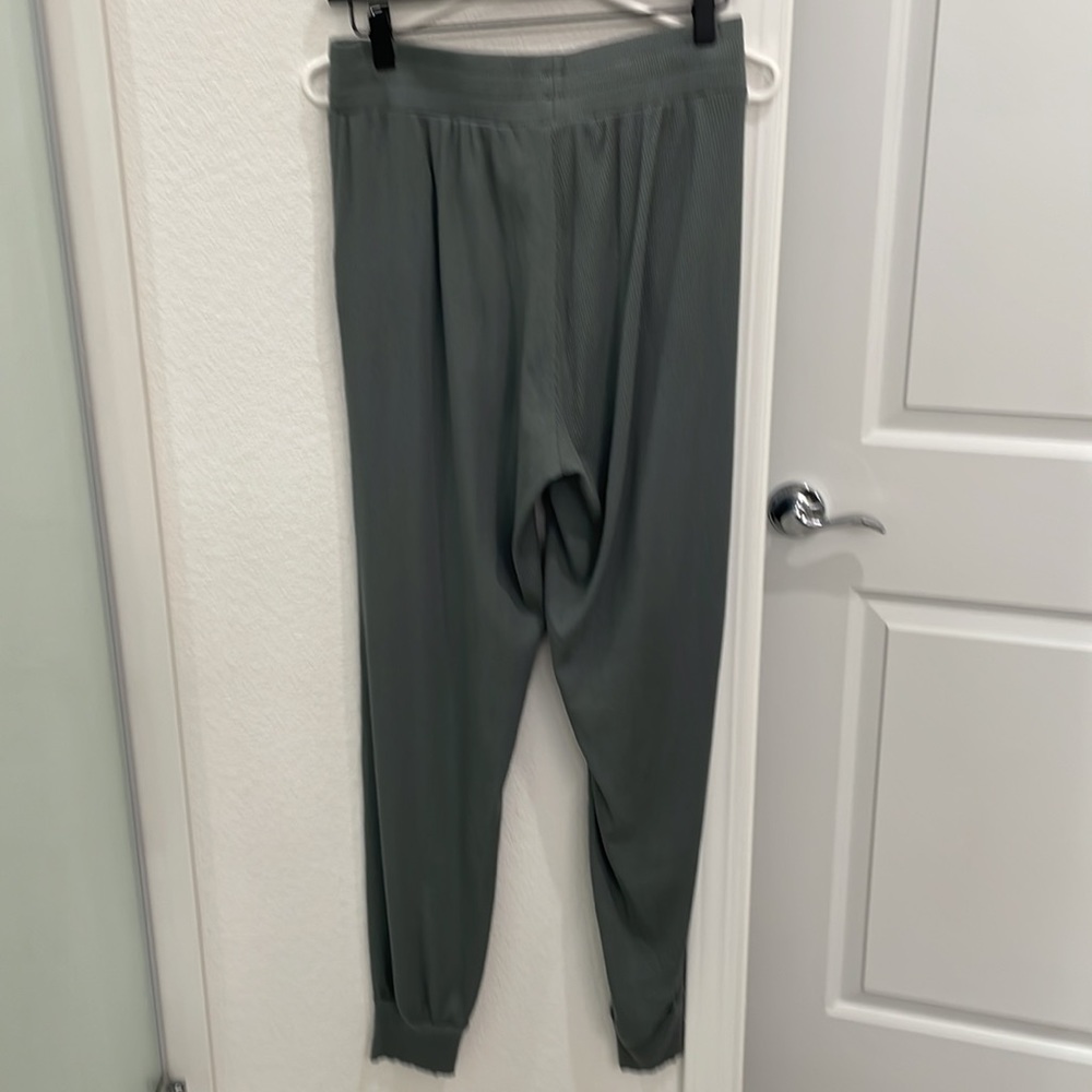 Bobi Los Angeles Jogger - Sage Green M - Picture 6 of 6
